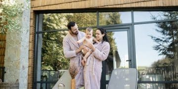 Life Insurance: The Essential Guide to Securing Your Family's Future - Cover Image